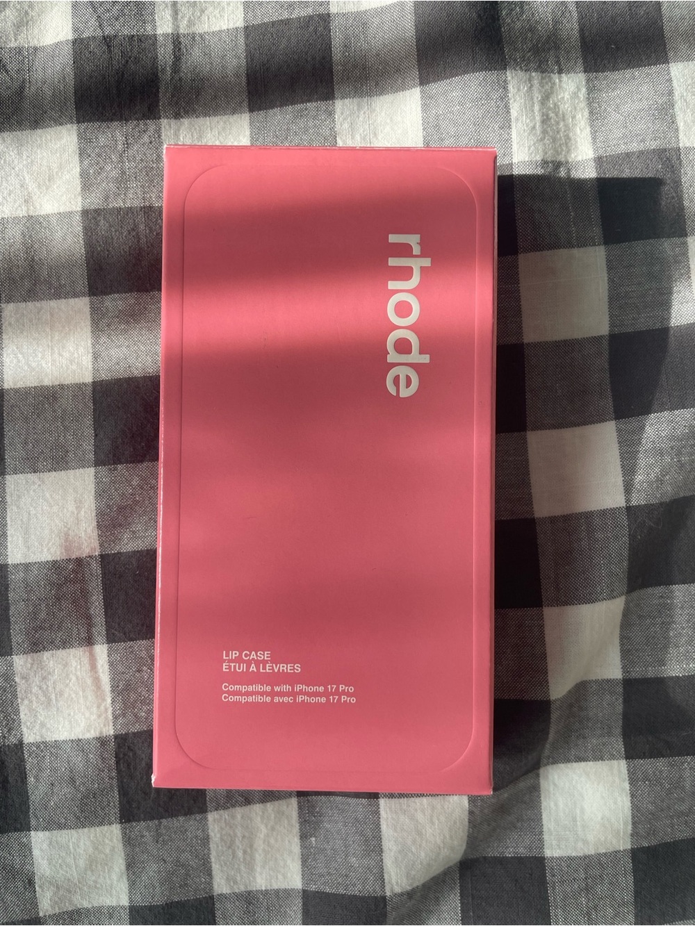 RHODE Sweet Pea iPhone 17 Pro case/ IPhone case - Picture 3 of 5